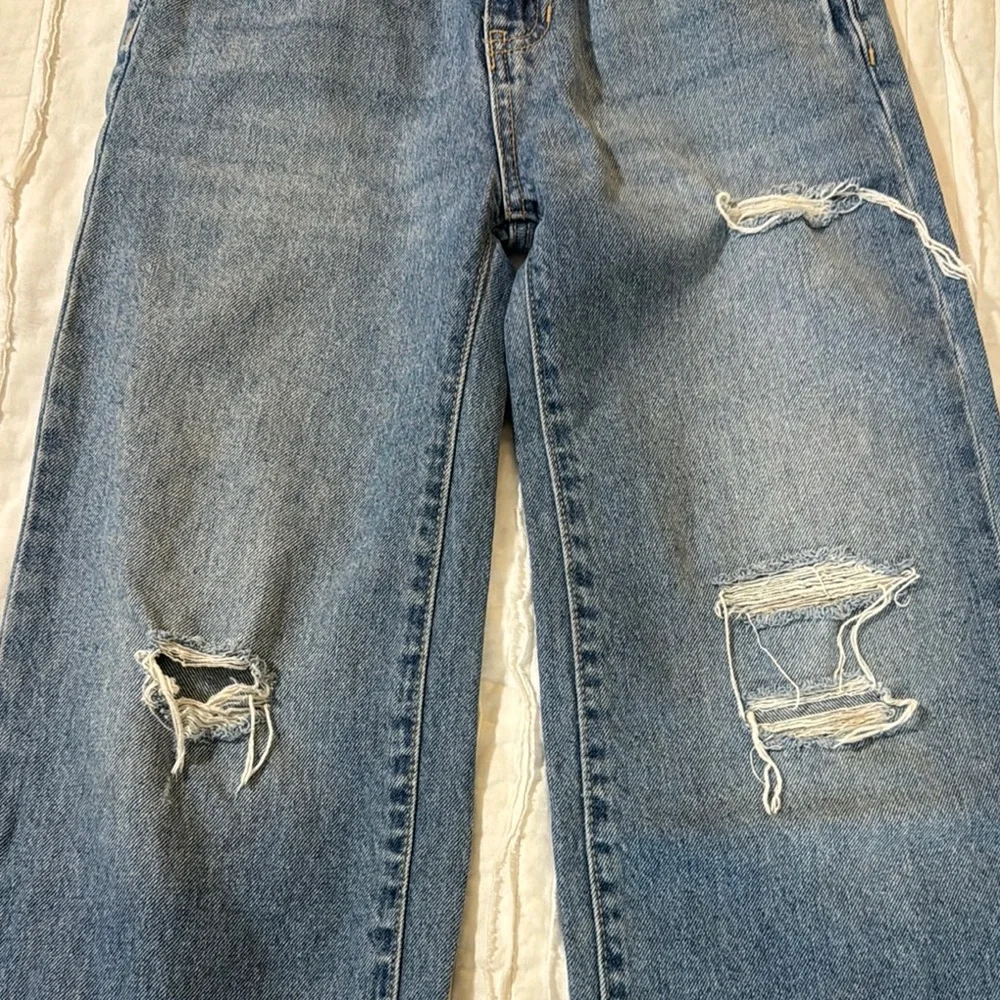 Old Navy Girl’s High Rise Baggy Wide Leg Blue Distressed Jeans
